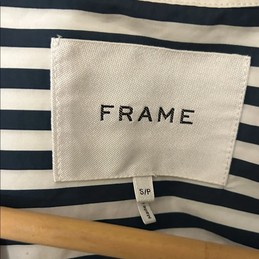FRAME sheila Navy and White Striped organic cotton blouse. S/P - Picture 3 of 8